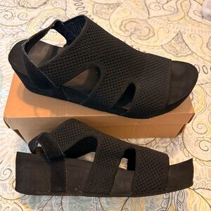 Yellow Box Black Mesh Women's Sandals